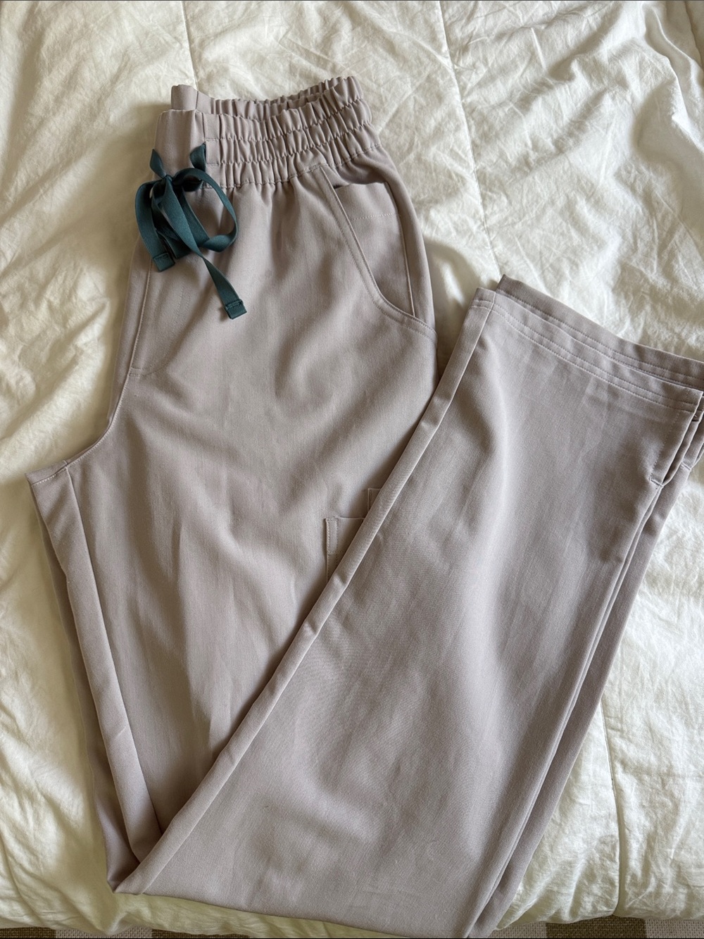 Figs Isabel Ruched Wide-Leg Scrub Pant